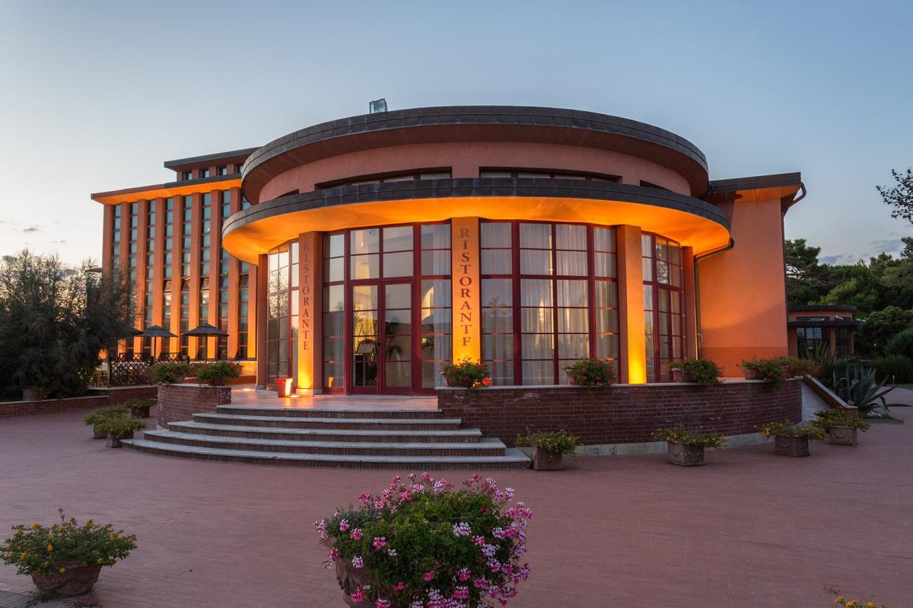 Toscana Sport Resort กาลัมโบรเน ภายนอก รูปภาพ