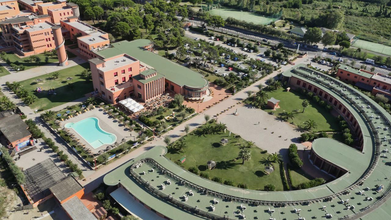 Toscana Sport Resort กาลัมโบรเน ภายนอก รูปภาพ